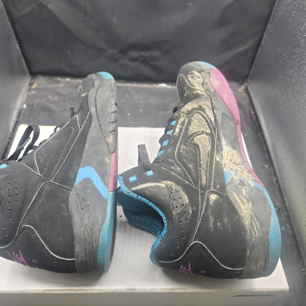 Nike Men's Black and Teal‎ Sneakers